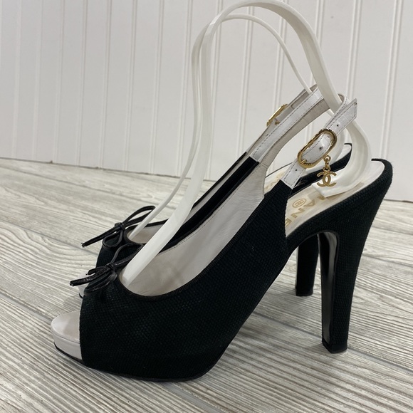 Chanel Black Canvas Peep Toe Slingback Heels - sz 37.5 - Picture 5 of 13